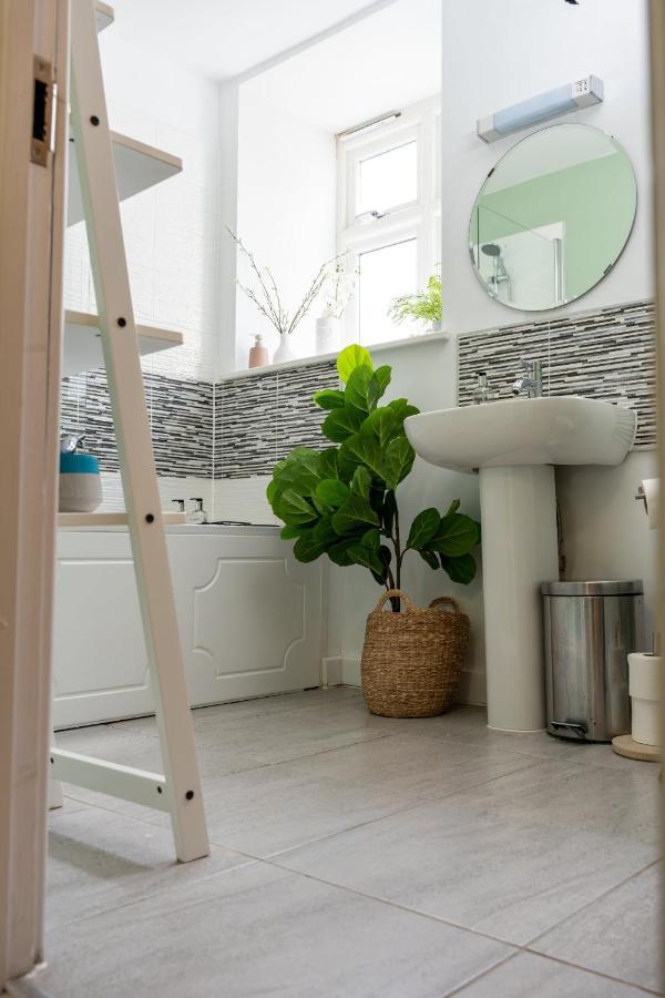 Modern & Spacious Flat In The Centre Of Bristol! 外观 照片